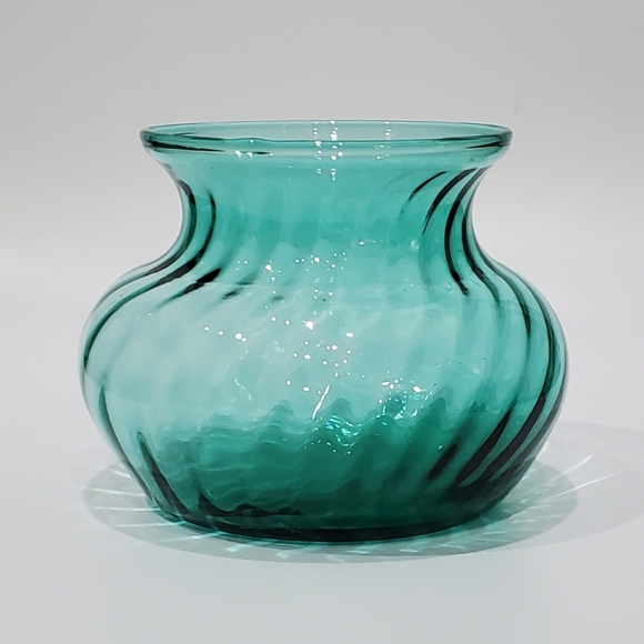 Vntg 5" Peacock Turquoise Optic Swirl Squat Vase - Picture 3 of 13